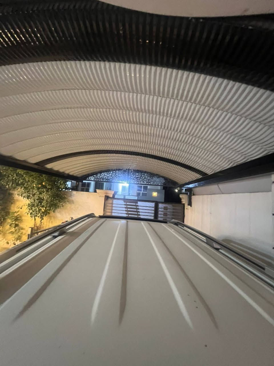 سلام عليكم لاند كروز 2019 SAS

معروفه موصفات ساز باب اول
V6
كفاله عامه جديده
مكان السيارة فلوجه

ماشيه 90 الف
***********
