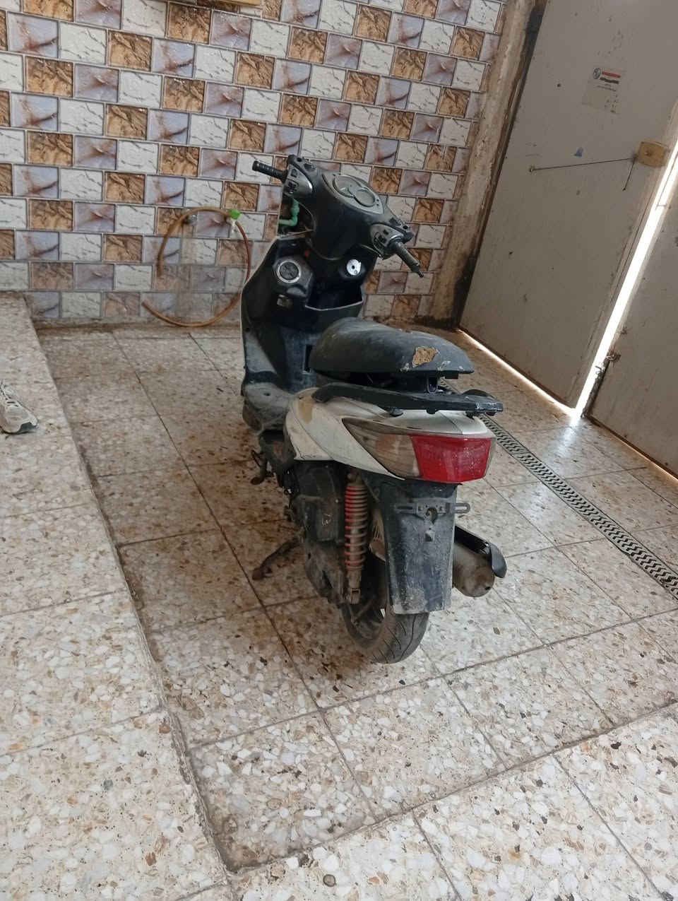 دراجه سكنس متروكه للبيع سعرههه على خاص ***********
