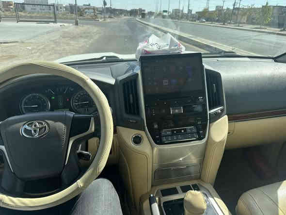 لاندكروز موديل 2016 – محرك 8 سلندر 4700
لون أبيض لؤلؤي – السيارة نظيفة جداً وما عليها أي ملاحظات رقم بغداد

💥 السعر: 49,000 دولار فقط 💥

🚗 سيارة قوية ومثالية 
⚙️ جاهزة للاستعمال وما تحتاج أي صرفيات

مكان الرمادي 
ماشي 175 الف كيلو متر
***********
