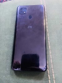 ZTE • ذاكرة ١٢٨ • نضيف