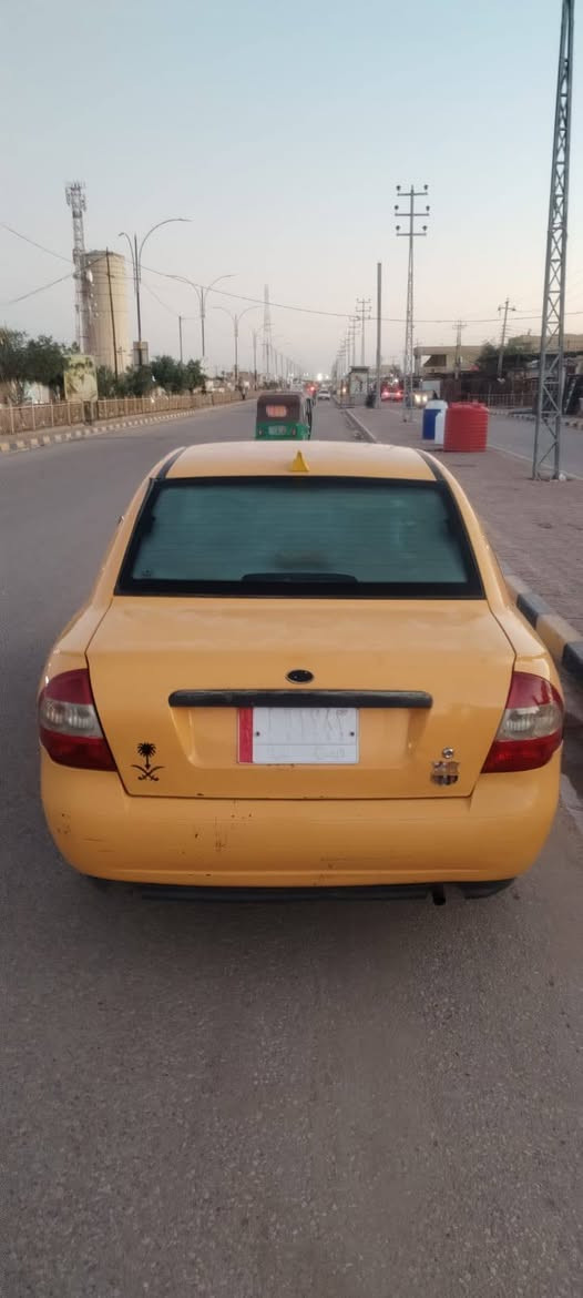 سلام عليكم سياره طيبه 2016 جاهزه سنويه 2028 تحويل شوكت ما يعجبك مكينه وكير كفاله كفاله من ضربه وتبديل حداده حلوه تخم تاير دواخل جديده تنته جلد ارضيه جلد سياره ما ناقصهاء شي كبل لشارع كهربيات كلهاء شغاله من طول لطول ويل كب جديد مكاني ميسان العماره سعر 27 وبيهاء مجال رقم *********** متاوجد وتساب
