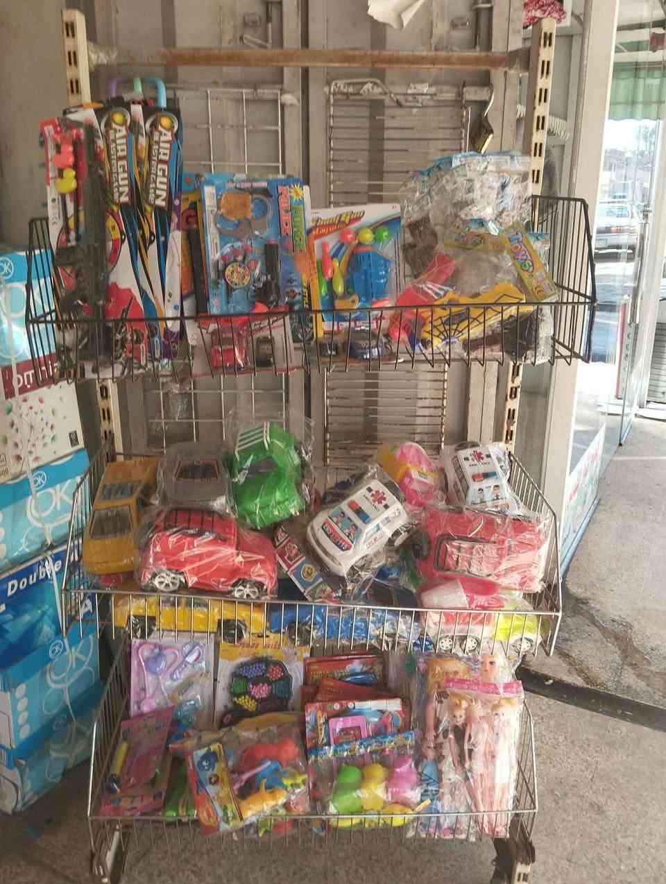 المكتبة للبيع لعدم التفرغ لها 
تحتوي المكتبة طابعه HP 477
طابعه EPSON 5790
لابتوب لينوڤا +جهاز كبس هويات
35 رف +ثلاث ميوزا المنيوم 
ميز مكتبي وتحتوي على كاميرات وبلازما 
السعر 6500000 وبيها مجال بسيط العنوان حي القدس قرب صيدليه الصفاء


**إذا كنت صاحب هذا الإعلان وتريد حذفه لأي سبب، رجاءا أرسل رسالة إلى الدعم الفني**