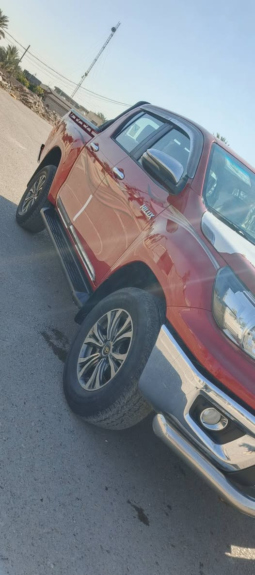 هايلوكس فور ويل كير عادي
تايرات ع وضع الشركه التصال ***********
كفاله
موديل 2020كويتي
فول مواصفات 
ع وضع الشركه
ماشيه 155 الف
رقم اربيل دولي الجديد
مواصفات
بصمه
فور ويل
بنيد جكات 
صندوق جكات 
ثلاجه بلجكمجه
دبل ايرباك 
داخل احمر
مثبت سرعه
نضام ايكو
تبريد قطعتين
تحكمات ستيرن
جهيتين شاشة جبيره
كامره 
درع امامي خلفي
 فورويل 4x4
سياره مدوشمه دوشمه كامله كشنات 
تحويل مباشر السيارة جديد 
كفاله عامه حته حداديه ع وضع الشركه 
سبير والعده ع وضع الشركه المكان بغداد قرب بسمايه
