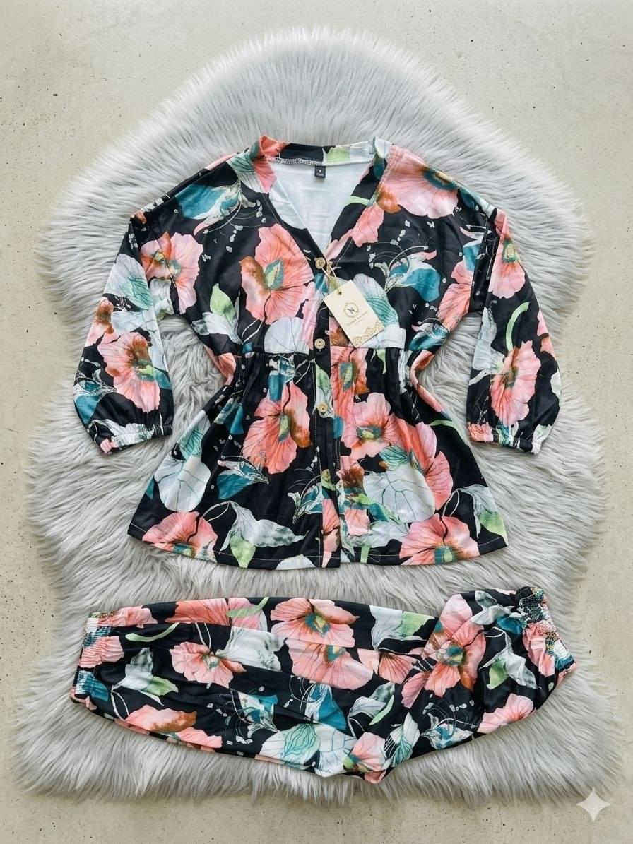 تراك نسائي فالينه راقي ومريح

 القياس: فري سايز (مناسب
 كل  القياسات

 سعر الدرزن: 50 ألف

 خامة ناعمة ومريحة للبيت
 
 موديلات وألوان حلوة

 يوجد خدمة توصيل لجميع المحافظات العراق 

#العراق
#بغداد
#تسوق_العراق
#ملابس_العراق
#بنات_بغداد
#توصيل_داخل_العراق
#بيع_اونلاين
#شحن_لكل_العراق
#سوق_العراق


**إذا كنت صاحب هذا الإعلان وتريد حذفه لأي سبب، رجاءا أرسل رسالة إلى الدعم الفني**