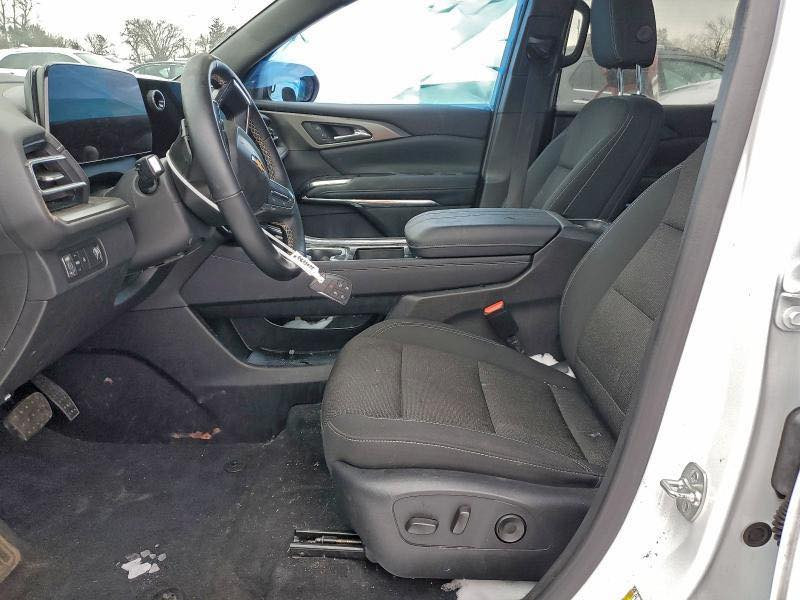 ‎🌟 شركه المتميز للمزادات الأمريكية والكندية والشحن البحري 🌟
‎⛔ إعلان سيارة من مزاد أمريكا ⛔
‎🚗 نوع السيارة: 2025 CHEVROLET TRAVERSE�📅 وقت المزاد:5/1/2026�🔢 رقم اللوت: 94695075
‎🛠️  الحادث/الضرر:  خدوش بسيطه        �🛠️ حجم المحرك: 2.5�⚙️ السلندر: 4�🔧 نظام الدفع: دفع امامي                                                                      �📏 المسافة المقطوعة: 30,580  mi
‎🌐 للانضمام إلى مجموعة الواتساب الخاصة لشراء السيارات من المزادات الأمريكية والكندية:�اضغط هنا: https://chat.whatsapp.com/CHchp4i8IM0GCMY7soZfir
‎🔍 طريقة المزاودة:�يمكنك المزاودة عبر مكتب المتميز إمّا بالحضور الشخصي أثناء فترة المزاد، أو عن بُعد عبر الهاتف المحمول. 📲�نقوم بمتابعة حالتك حسب السيارة وموعد مزادها، ويمكنك تحديد مبلغ أقصى للتزايد، ونتوقف عنده مباشرة. 📈💬

‎🚨 ملاحظات هامة:
* عمولة موقع المزاد تتراوح بين 7% – 10% من قيمة السيارة.
* أسعار الشحن تختلف حسب موقع السيارة داخل أمريكا. 🌎
* مدة الشحن تتراوح بين 2 – 3 أشهر حسب موقع السيارة. 📦⏳
‎📌 علماً بأن:
1. أسعار السيارات تُحدّد أثناء المزايدة، مع إمكانية الشراء المباشر. 💰
2. نقدم خدمة أونلاين كاملة للشراء من منزلك مع تأمين مبلغ بسيط في محافظتك. 🏡💻

‎🏢 عناوين فروع الشركة:�بغداد: البياع – إشارة البياع، قرب مركز العياش لكماليات السيارات�كربلاء: سريع حي المعلمين قرب المشاتل�الديوانية: قضاء غماس�ميسان – العمارة: المجر الكبير

‎📱 أرقام التواصل (واتساب متوفر):
‎فرع بغداد:
* *********** 📲 – سيد علي
* *********** 📲 – مهندس حسن
‎فرع كربلاء:
* *********** 📲 – قاسم الشمري
* *********** 📲 – محمد الشمري
‎فرع الديوانية:
* *********** 📲 – حيدر المتميز
* *********** 📲 – أبو سجاد المتميز
* *********** 📲 – عيسى المتميز
‎فرع العمارة:
* *********** 📲 – أبو زهراء الفرطوسي
 
‎⏰ أوقات الدوام:
طيلة أيام الأسبوع ما عدا (السبت والأحد) عطلة المزاد.
من الساعة 4 مساءا وحتى الساعة ال12 منتصف الليل
