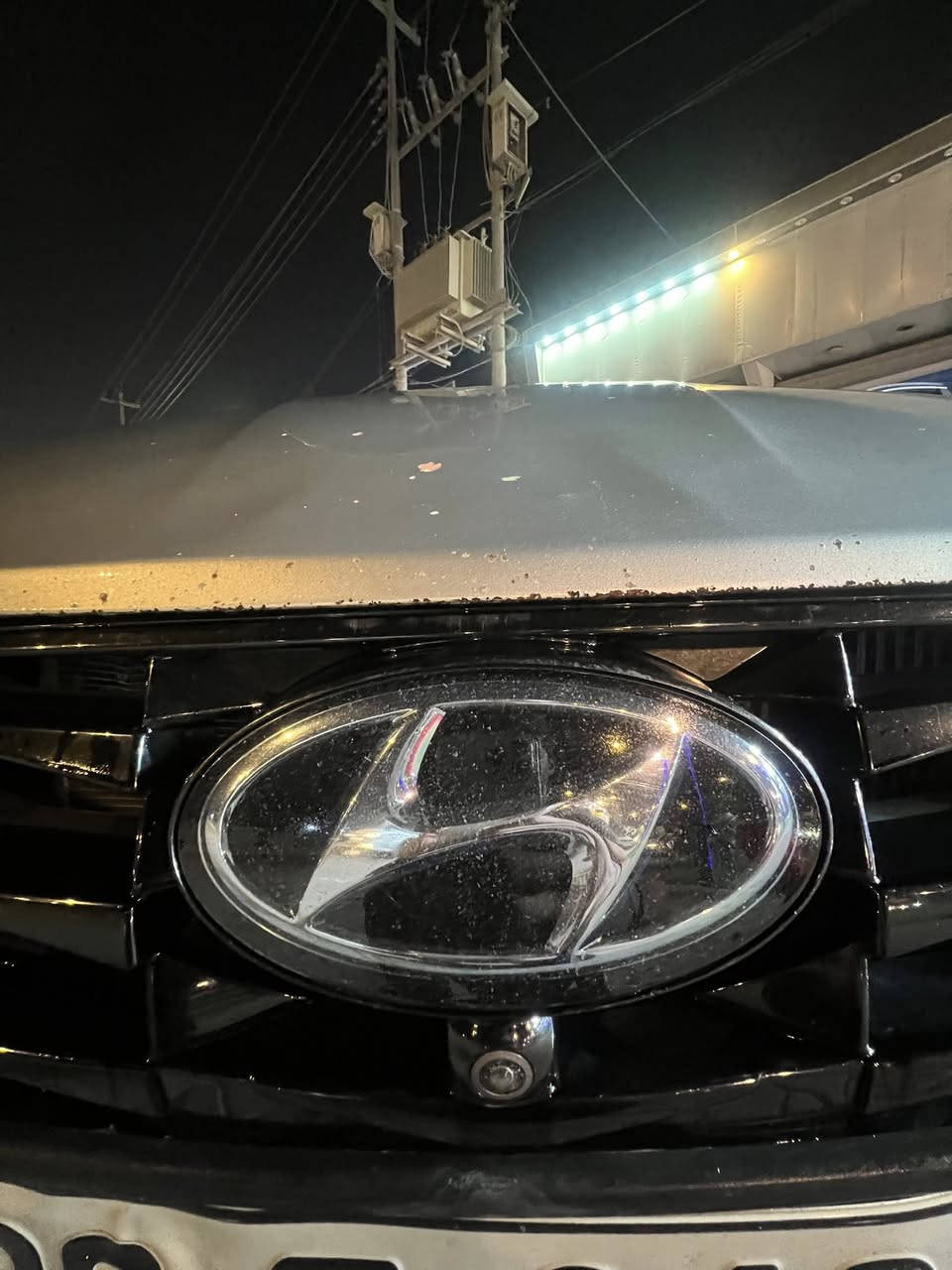 سوناته مديل ٢١ رقم ربيل سنويه ٢٨ فول واحد على واحد خمسه كامرات حساسات امامي خلفي كشن كهرابي  تدفه تبريد  رادارات شحن واير اليس. فتحه سياره مكينه ١٦٠٠ تيربو  صندوق ذكي  عند القتراب  شفتات بلستيرن  تدفه. سياره تقدم وترج بلريموت  دشوب سياره بيع او مراوس *********** حادث صطحي  بدون رباك سياره سعره ١٥٥ وبيه مجال مكان بصره
