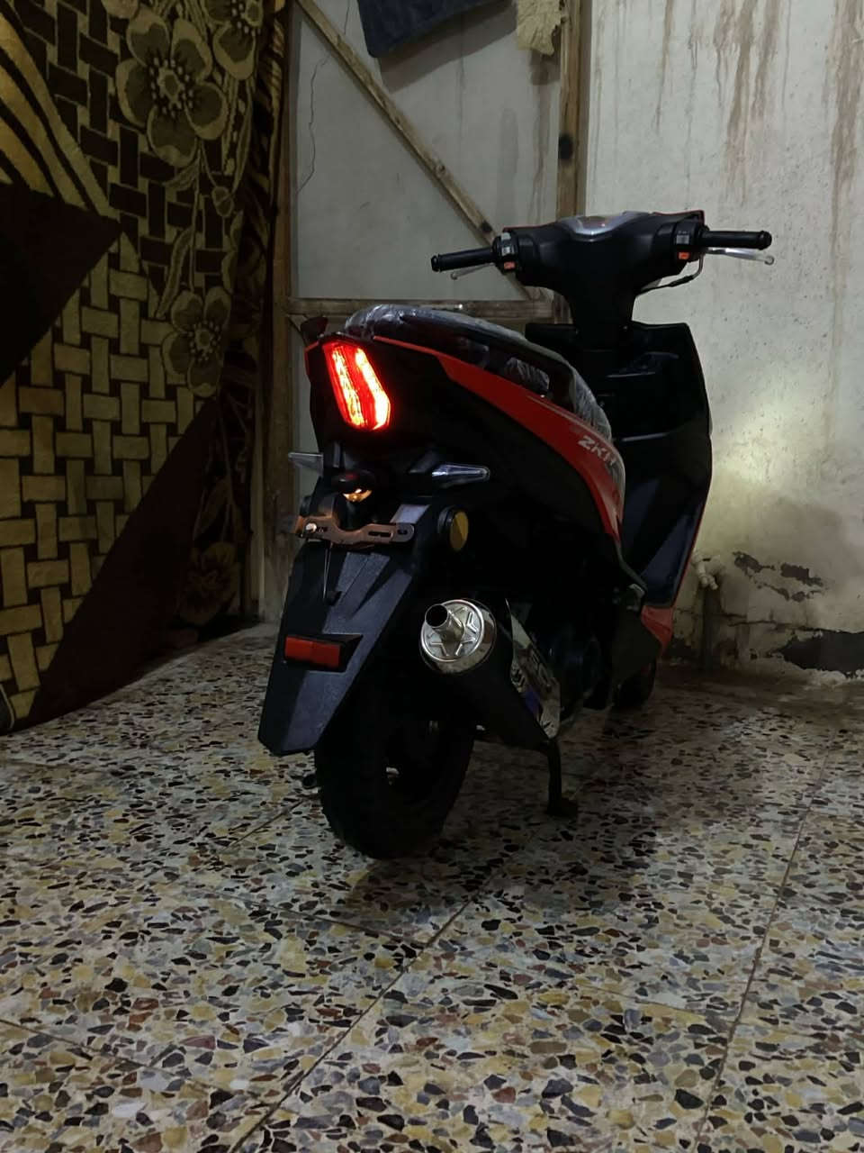 سلام عليكم ماكس دراجه مكفولة من كلشي بس نقص سلف دراجه برغي   ما مفتوح بيها مكاني الشارع الحر سعرها خاص✌


**إذا كنت صاحب هذا الإعلان وتريد حذفه لأي سبب، رجاءا أرسل رسالة إلى الدعم الفني**