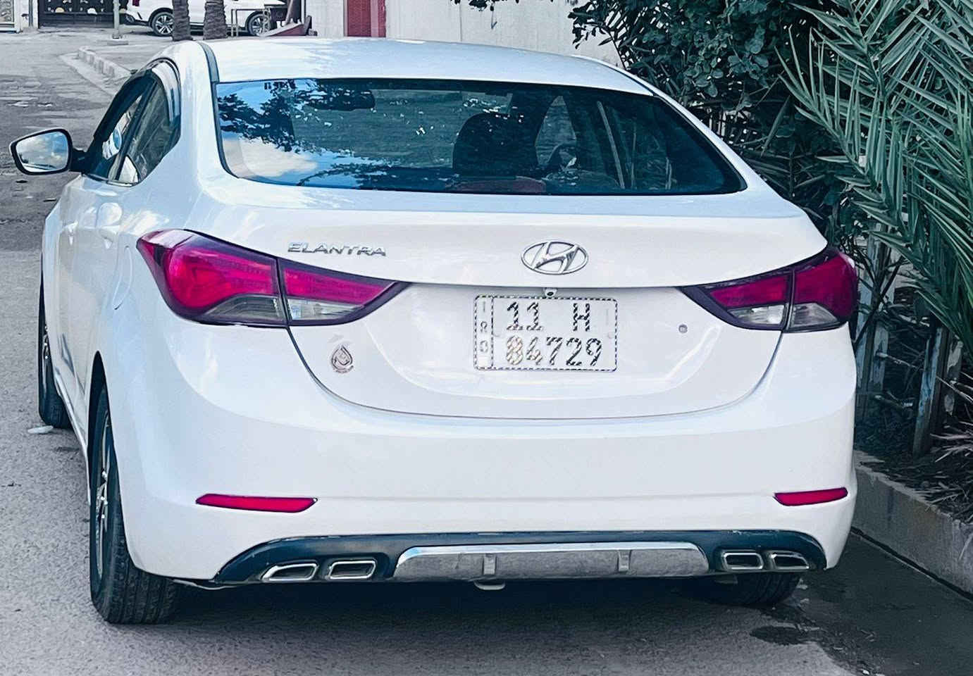 النتره 2016 وارد خليجي
كير محرك حداديه
تبريد تدفئه كهربيات تخم تاير كلهن مكفولات السياره الف دينار ما اذب عليه منظومت غاز كامله رقم بغداد 
انكليزي سنويه بسمي 2030 السياره 
انظف من الصوره وصور لسونار كدامك مكاني بغداد شعله السعر 
112 وبيه مجال بصيط التصال ولستفسار عله رقم
***********
