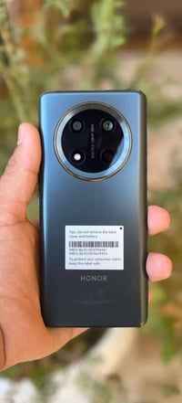 وبركاتة  هونرx9cللبيع جهاز نضيف صارلي شهر من اخذتو النضافه100/90ذاكرة ...