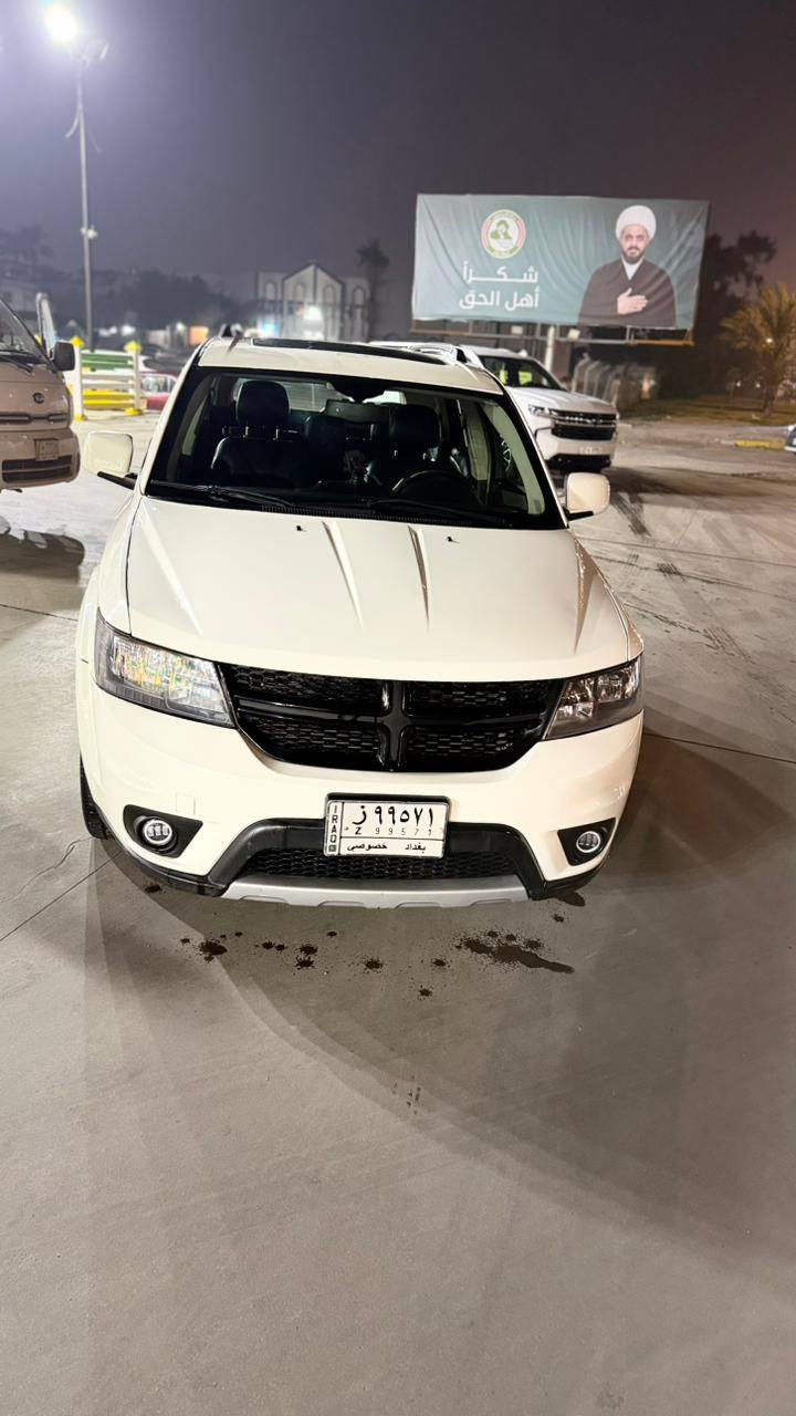 دوج جورني كروس رود لمتد 2014
نوع السيارة : دوج جورني 

الموديل :2014

داخل جلد 

فتحة سقف 

محدث بجم  2018

المسافة المقطوعة 37,000 ميل 

 سيارة جداً نضيفة. 

الضرر الباب الخلف السكن صبغ وملاحضات   بارد بيهة  

السونار موجود  

للتواصل :***********

العنوان :بغداد شارع فلسطين

السعر 16500$
