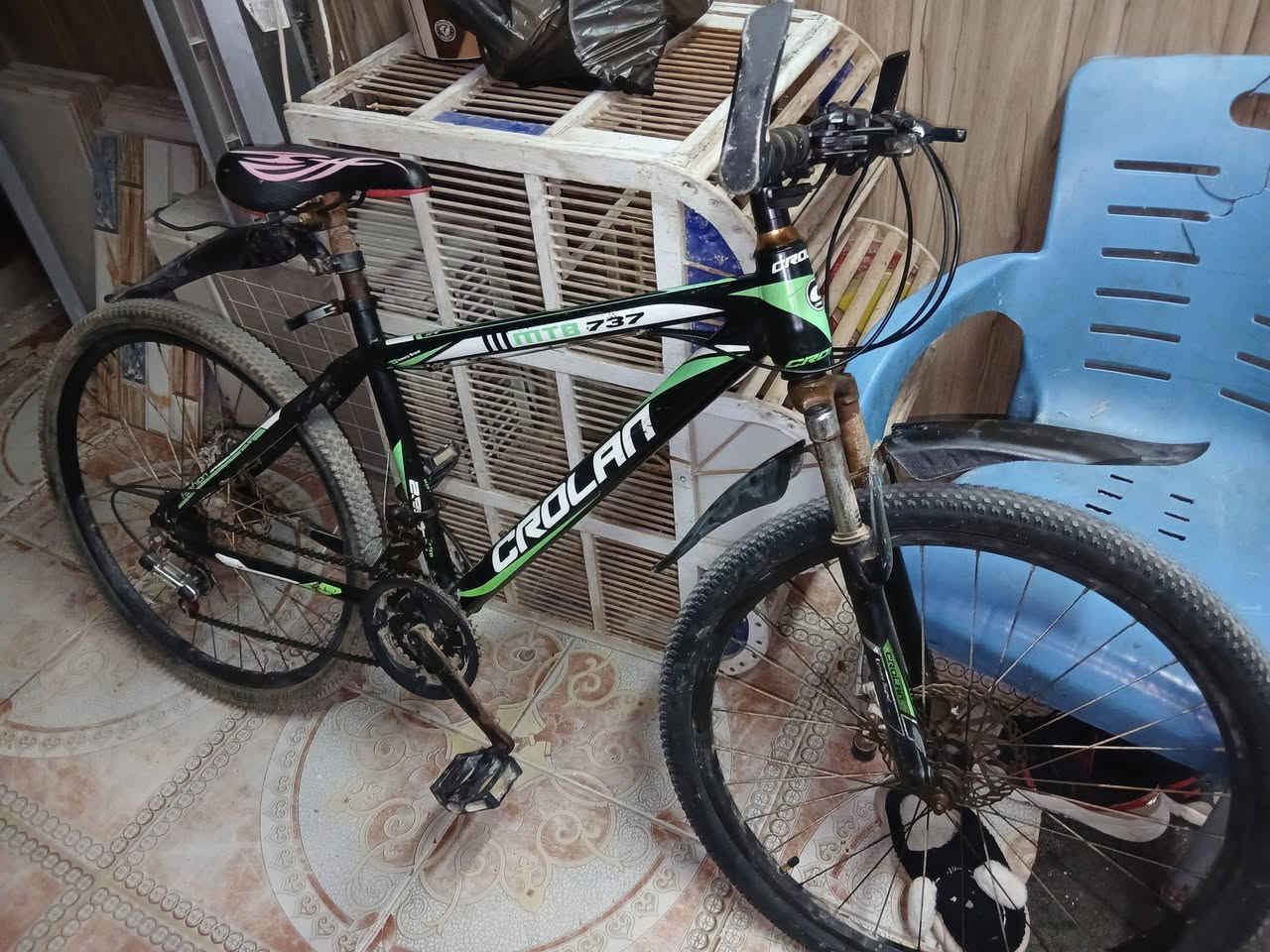 بايسكل  ودريل جديد من شركة تام جديد البايسكل ١٥٠ جبلي ياباني والدريل ٧٠وسبلت جديد شركة دنكا يحتاج فقط بواري غاز الشركه العنوان بصره السعر ١٥٠ الأسعار بيهن مجال بسيط


**إذا كنت صاحب هذا الإعلان وتريد حذفه لأي سبب، رجاءا أرسل رسالة إلى الدعم الفني**