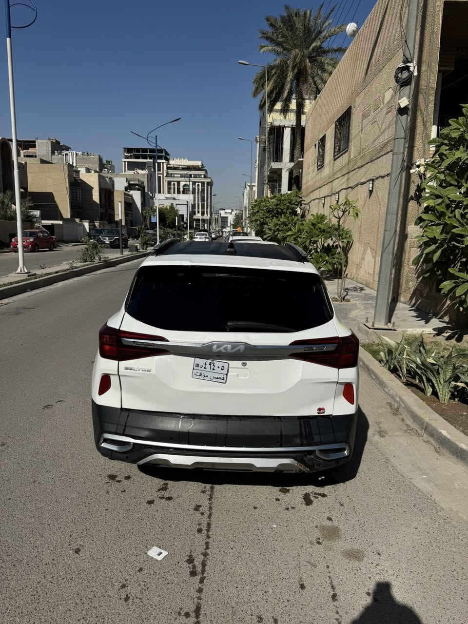 كيا سلتوز ٢٠٢٣ فول
ماشيه٢٧ كيلو 
حادثها موضح بالسونار
سعرها 115
مكان سياره اليرموك 
للاستفسار ***********
