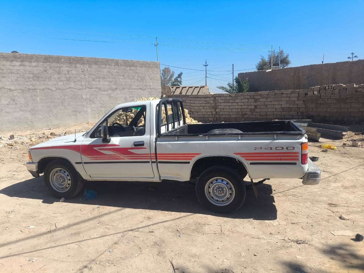 سلام عليكم
بيكم للبيع مديل 97 بلاديه لاضربه ولاتبديل

محرك وكير وشاصي حداديه كهربايات تخم تايرات جاهزه

رقمه مثنى تحويل مباشر السعر 58وبيه مجال للشراي

اتصال مكانه ديوانيه *********** سياره مال جناي
