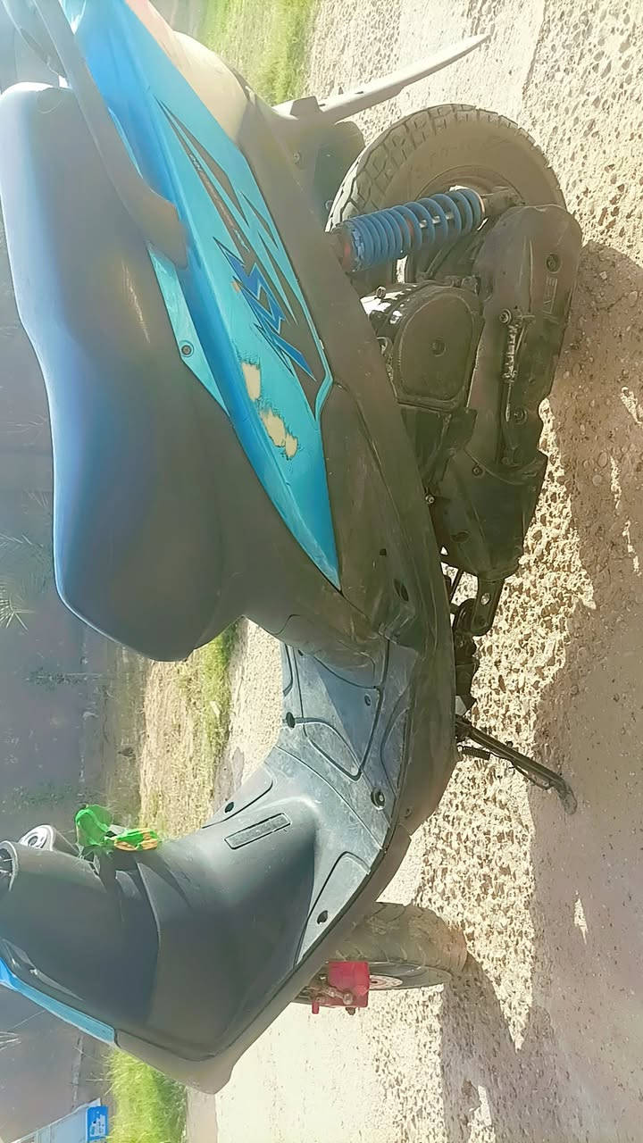 السلام عليكم دراجه ماكس عدله بوشه 49بلادي . الدراجه خير من الله فول . واحد عله واحد بكلشي سرعه ومعدل وشلعه . خير من الله . . ...كلشي شغال سلف هندر . .....السعر 630بيهه مجال بيكم خير او تدلل . الرقم ***********...........................🪬🧿
