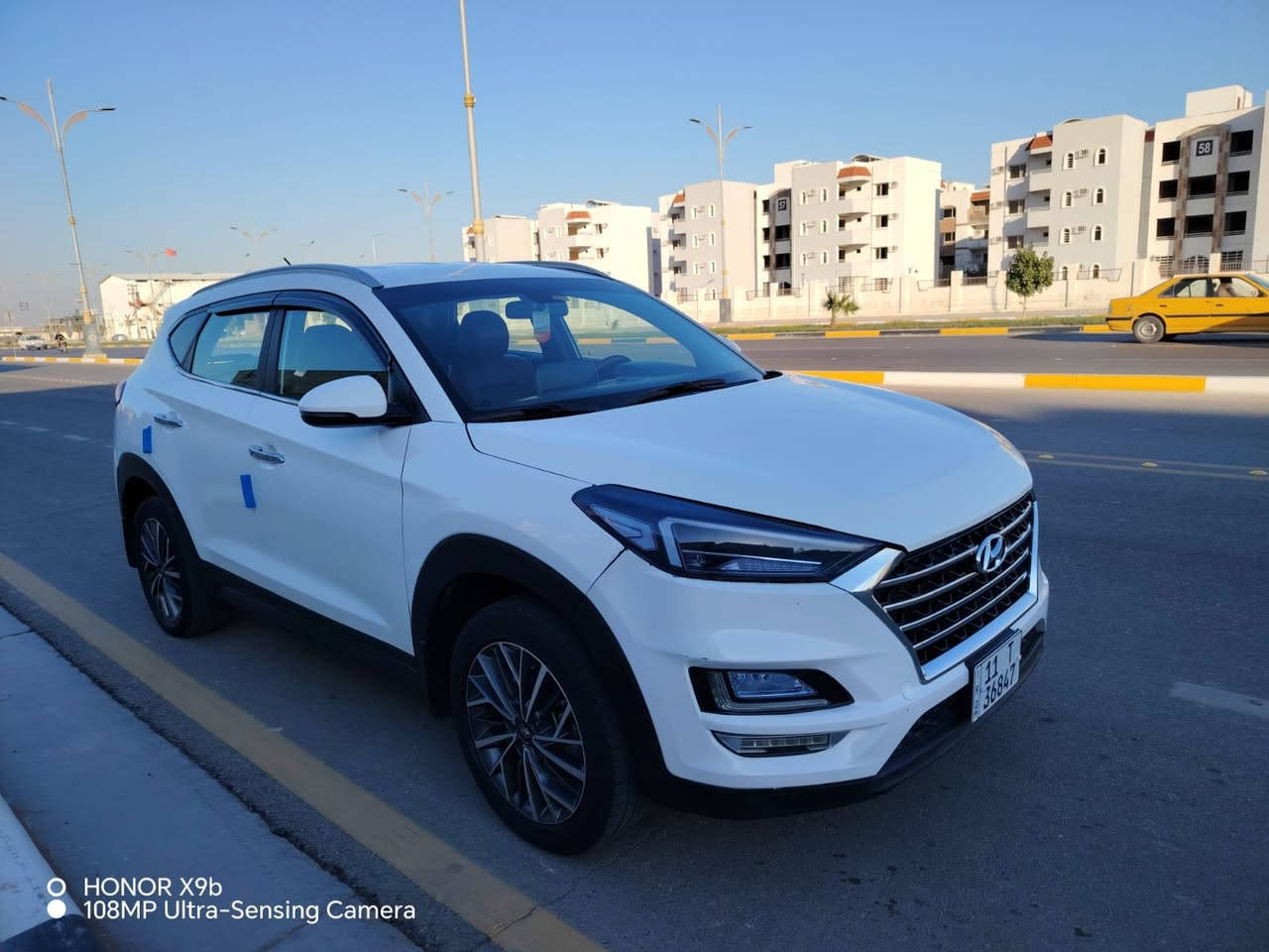 سلام عليكم سياره توسان موديلً 2020 كفاله عام من كلشي فول مواصفات ماهده  بني رامه  بنيد صبغ سبب شخوط  العنوان كربلاء والله السعر مناسب 185 مجل قليل حك حجيه بس نتصل ***********.  سياره شبابه وبناتي
