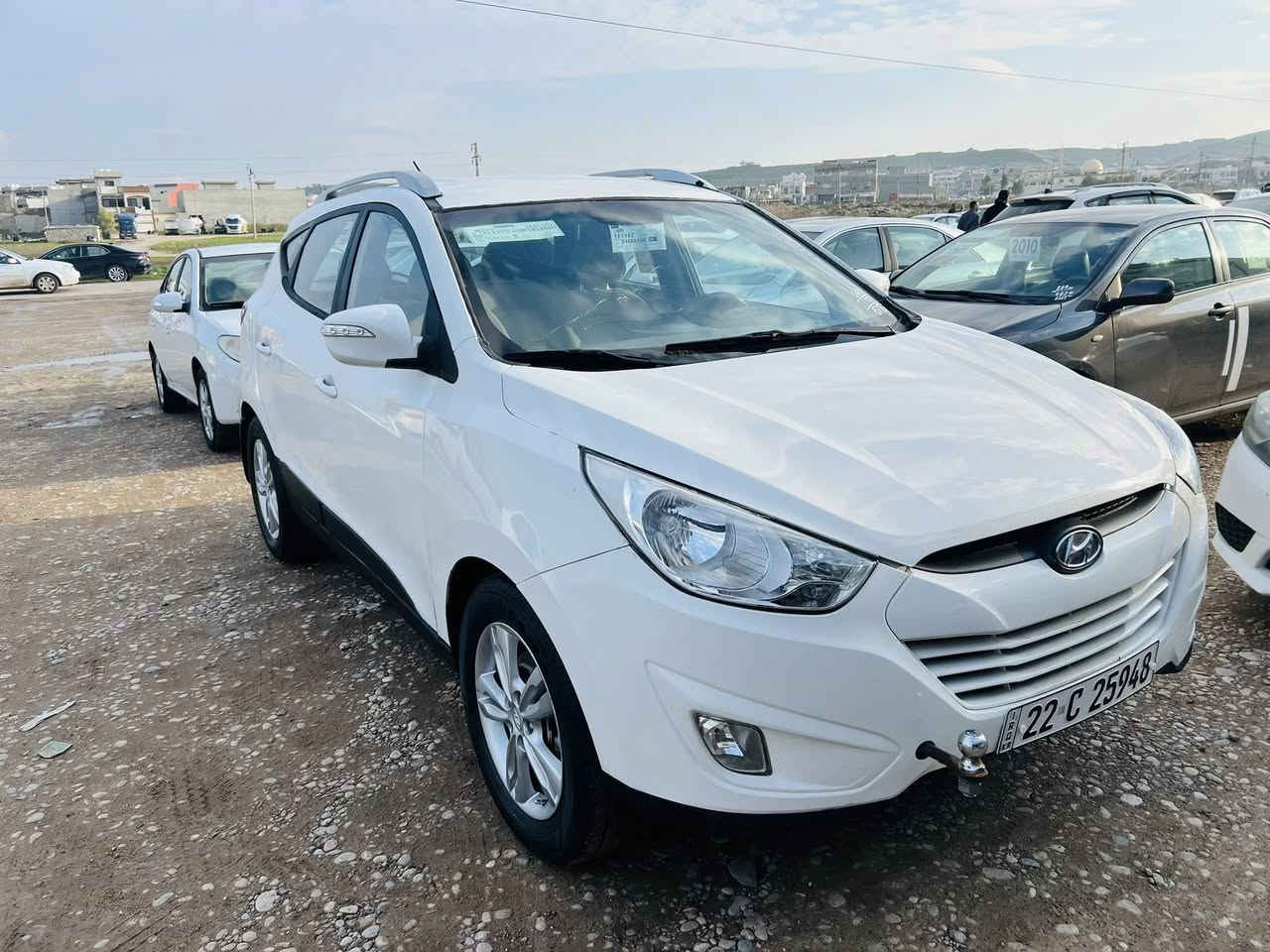 توكسون موديل 2011 كير توماتيك خليجي  رقم و سنه ويه جديد لي2026 سياره مصبوغة عام مكلوبة كدام و ورا كبس بدون دواخل بشرط  حتا ايرباگ هم بشرط تايات جديد كير ومحرك بشرط
جاهزه عنوان دهوك بردرش معرض الاصدقاء سعر 108$ورقة و مجال قليل رقم موبايل ***********
