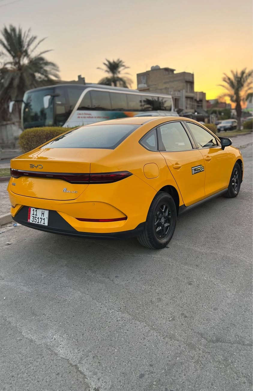 بي واي دي كن بلاس 2025 أجرة رقم بغداد تحويل مباشر 
BYD 2025 Qin Plus
السيارة كفالة عامة مجموع المسافه المقطوعه 46 الف 

المواصفات 
محرك 1500 تيربو ( بانزين + هايبرد + كهرباء ) 
متعددة انظمة القيادة 
بصمة تشغيل و أبواب + كارت 
شاشة متعددة الاستخدام 
كاميرا خلفيه وحساسات 
تبريد امامي خلفي 
تحكمات استيرن جهتين 
داخل جلد بالكامل لون زيتوني 
ليد نهاري و الانارة ليد 
وبعد مواصفات 

السيارة مدوشمه وكامله مابيها اي نقص بالعافيه ع الياخذهه 

السعر : 18.750  ثمان عشر مليون و سبع مائه وخمسون الف 
الهاتف : *********** 
العنوان : بغداد بغداد, العراق
