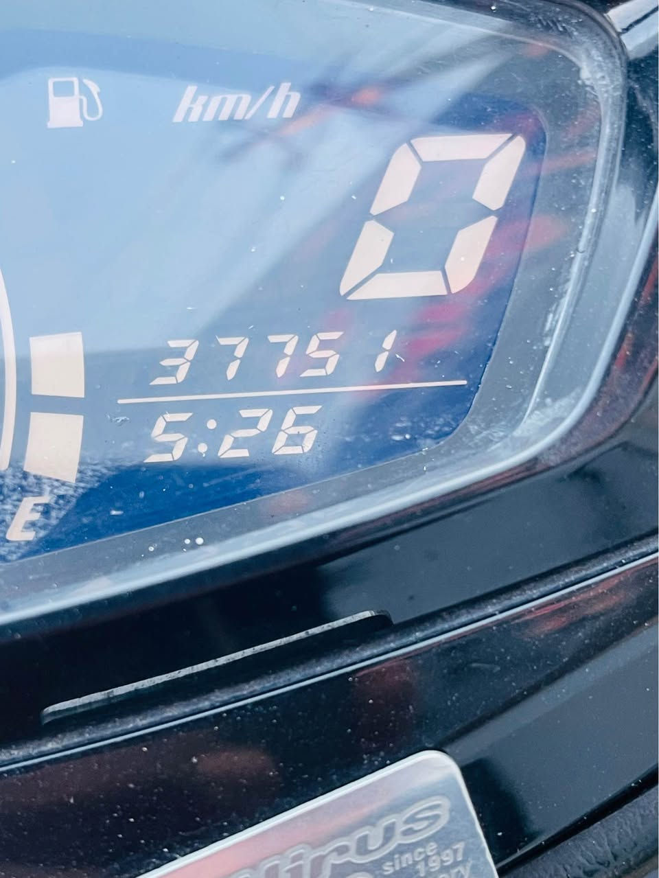 السلام عليكم للبيع سكنس لد ياباني  (خطين نوزل ) ماشيه ٣٧الف حقيقي بس الحديث شاشه الكترونيه عداد بانزين نظام فحص شحن الباتري نظام فحص الدهن دراجة جديدة مال رمبه او اوراقها كامله دراجه بيها محرك يخبل وبرغي ما مفتوح بيها بشرط جيب فيتر وأفحص والدراجة إذا تجي وتشوفها مو نفس الصوره تاخذها بلاشما ابيع إذا متجيب فيتر ويفحصها دراجه مال جناي كفرات بلاديه محرك بلادي كولشي بيها بلادي تفتح سويج بس تدوس دكمت لسلف تشتغل مكفوله من الشخط اكفلك التاير  إذا بيه بنجر ارجع او اكول أكفلك التاير إذا بي بنجر تعال وشوفها بعينك السعر١٢٥٠ أوبيها مجال قليل لان دراجه رمبه)تجي تاخذها من باب البيت مكاني
بغداد الكرخ  📞*********** بغداد, العراق
