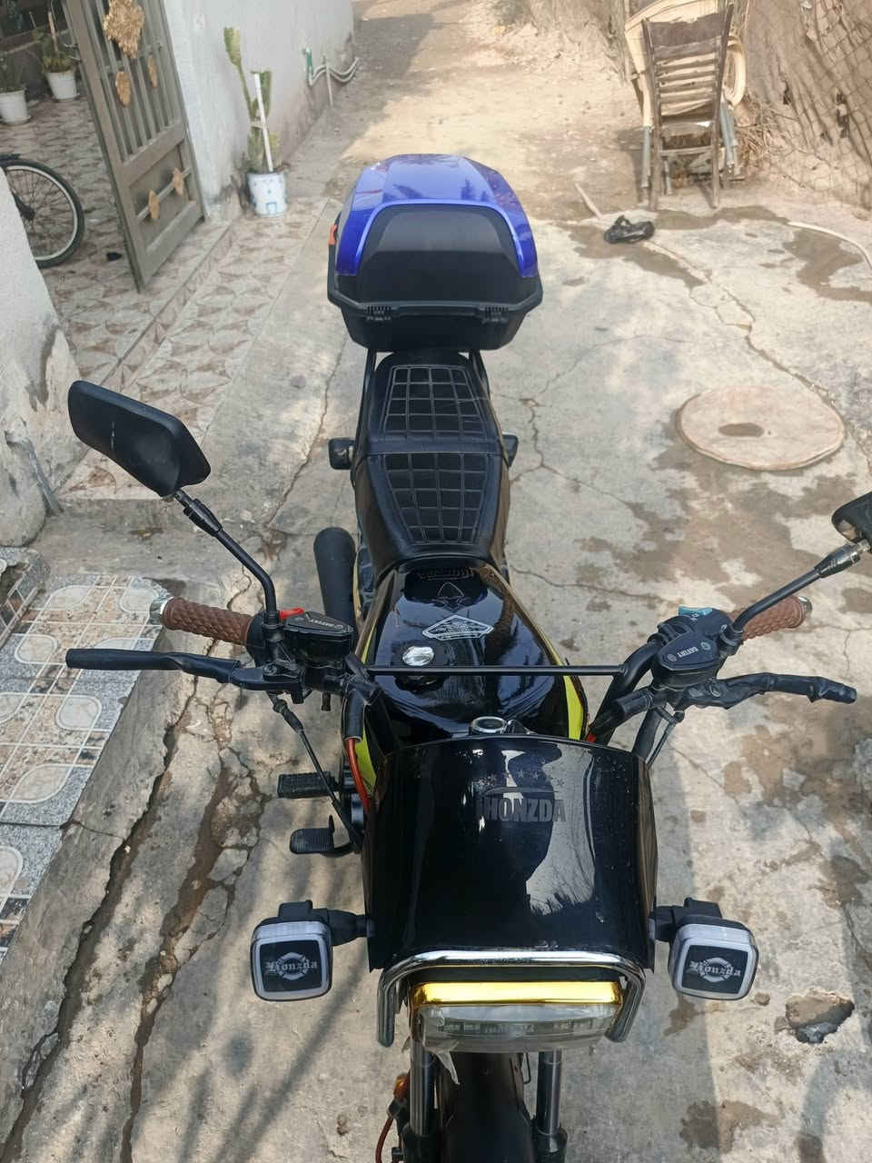 دراجه سيفان بريطاني لبيع السعر خاص
عنواني حله طهمازيه
***********
