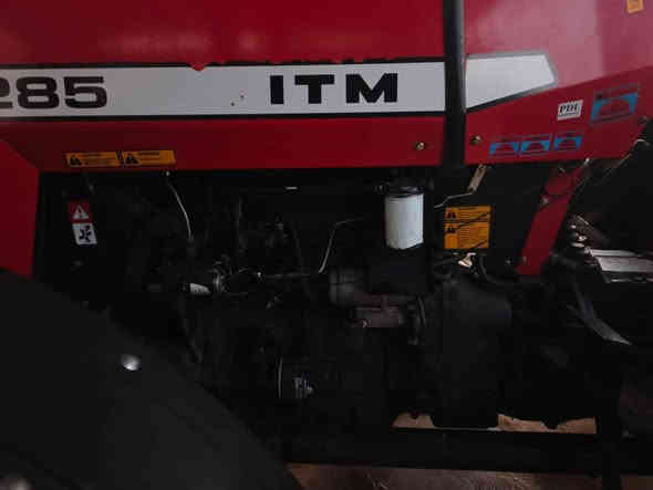 لبيع تركتر ايراني موديل 2023 انضف من الصورة شرط  رقم سليمانيه السعر 135ورقه مكانه كركوك دبس رقم *********** Singapore
