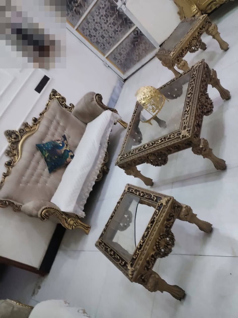 للبيع
٣ قنفات كبار 
كراسي ثنين 
طبلات ٣


**إذا كنت صاحب هذا الإعلان وتريد حذفه لأي سبب، رجاءا أرسل رسالة إلى الدعم الفني**