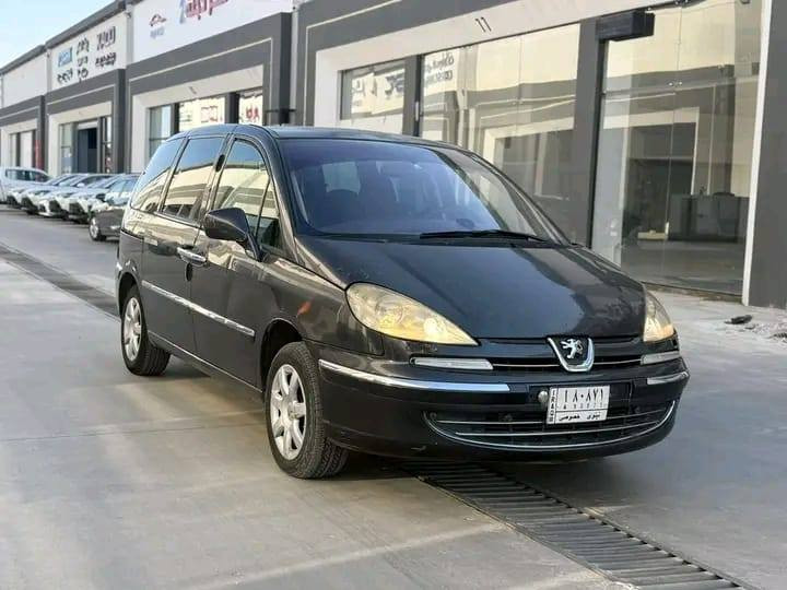 للبيع او مراوس 
💲💲يابلاش💲💲
بيجو 807
موديل 2012
ستيشن 
كير توماتيك 
محرك مازدا 20بف
كير توماتيك 
ثلاث قطع تبريد سياحي 
كابون بانزين بيها 
 رقم الماني  نينوئ 
كير ومحرك شرط 
بواب كهرب شفط 
جام كهرب
مري شفط 
لايت اوتو
ضررها ربع جاملغ امامي  فقط 
السعر 52وبيها مجال بسيط
مكان السياره موصل 
التواصل على الارقام 
*********** بيها واتساب 
***********
