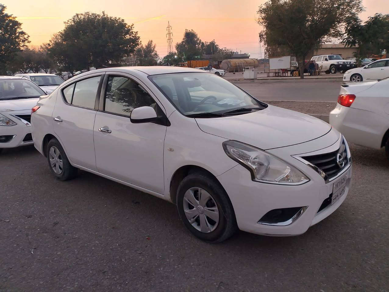 نيسان سەنی لاکشمیبا 2020
بێ سارد بێ بۆیاخ 
78هەزار ڕۆیشتووە 
زۆر بەپاکی و جوانی ماوەتەوە 
مەکینەو گێڕی بەشەرت 

سعر لە کۆمێنت داوابکە ڕاستەخۆ بۆت دیت 📩 

سەنەوی بەسەرچووە 
 مەعامەلەیەکی کەم 
شوێن / کەلار 

ژمارەی خاوەنی 
***********
