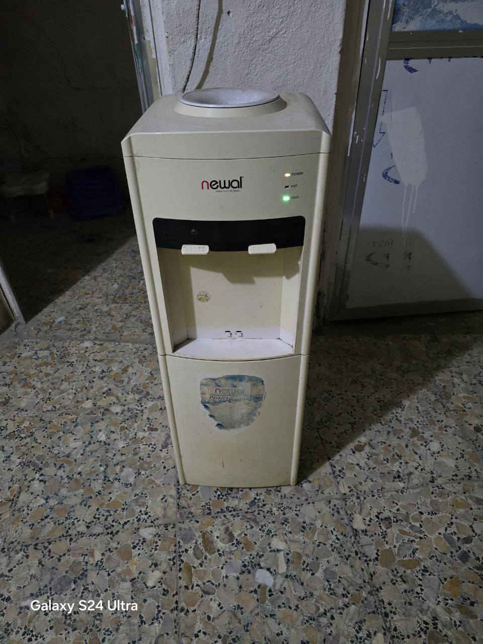 والله بلاش اب40الف جاي سوي اني مادري صدك واحد عراق اني العنوان حله ورديه خارج قرب علوت المخضر يم البسطيات مال المخضر  ***********
