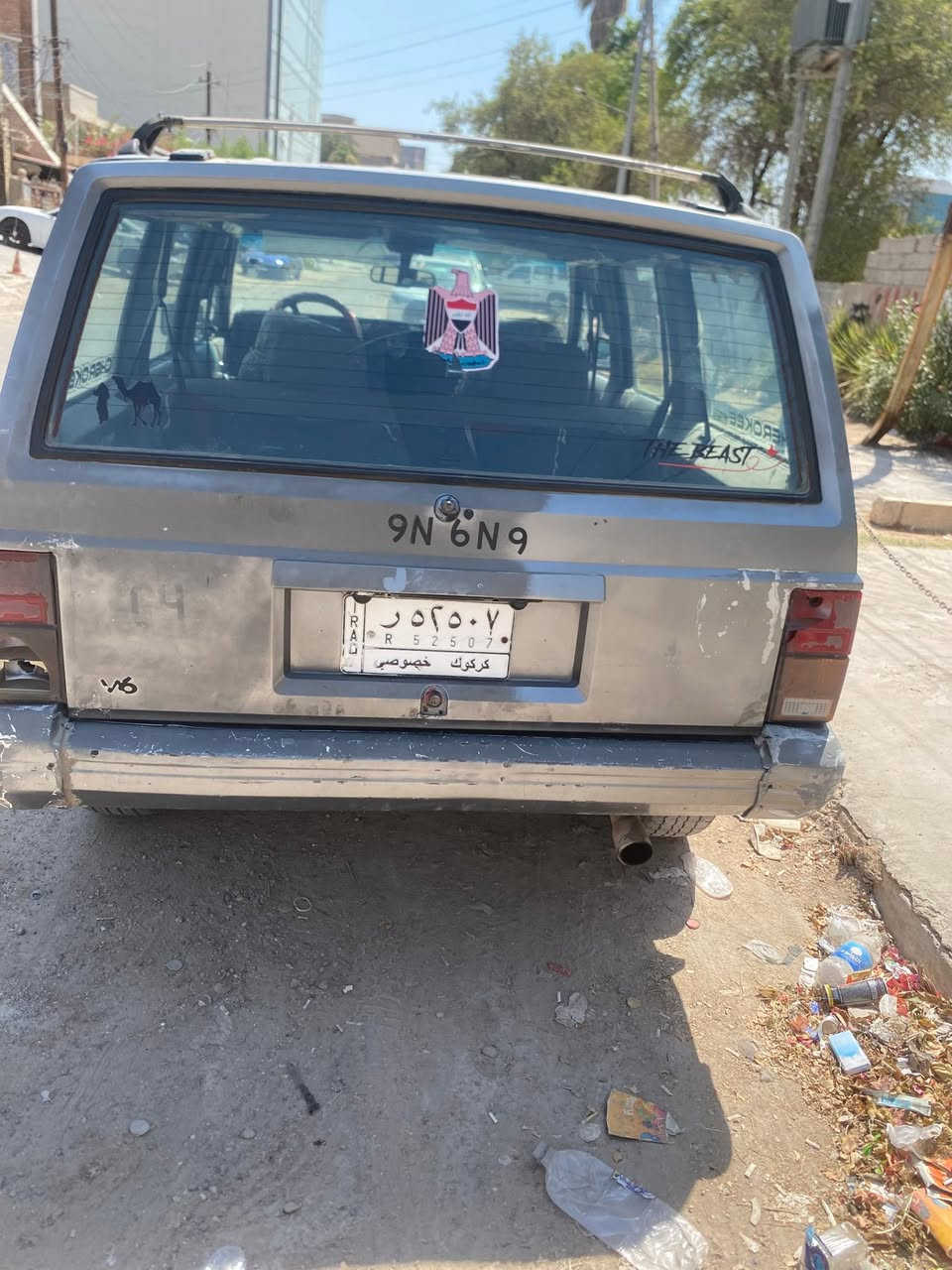 بيعه سريعه مكينه جديده  جيب شيروكي موديل ٩٢مشكله بل بك فقط دبلات عاليه صدر جديد مكينه جديده لوك كامله مكمله الله شاهد بس مشكله بل كير بل بك السعر ٤٠وبيها مجال ***********
