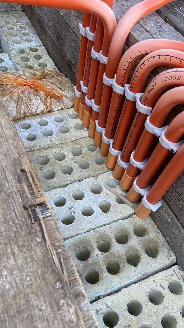 تأسيس كهرباء درجة اولئ
منازل وبنايات ودوائر حكوميه 

نعمل بأنسب الاسعار كرستة وعمل

الصورة امامكم 

يوجد لدينا كادر عمل في كل المحافظة

بواري+تأسيس+سيمنز+منظومات صوتيه+منظومات حريق+منظومات ايرث+مانع صواعق+تنصيب وشد كامرات مراقبة 

للاستفسار اكثر (***********)محمد الكهربائي
