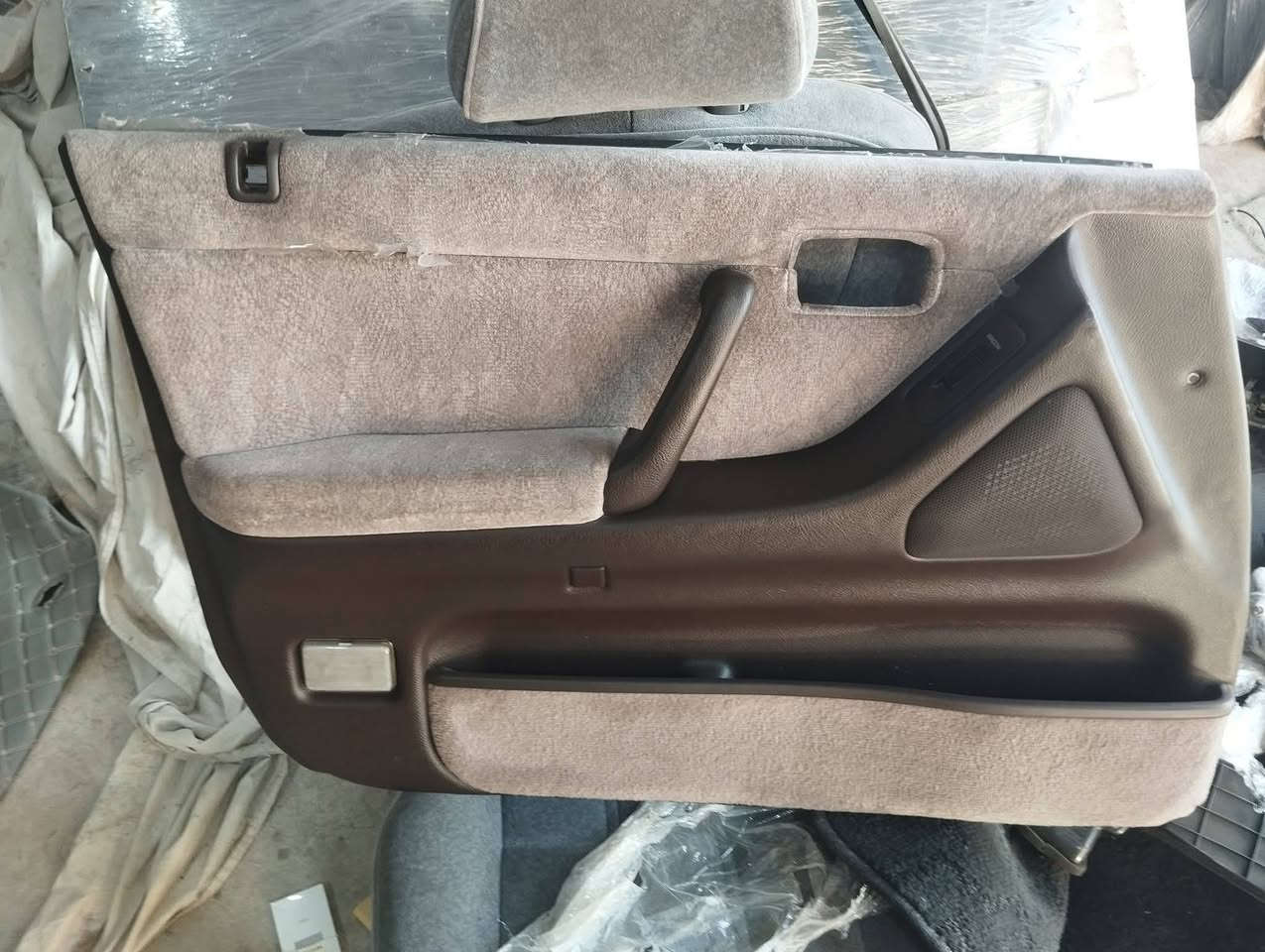 بطاين بيبان أرنب سيدان العنوان بصرة ***********
