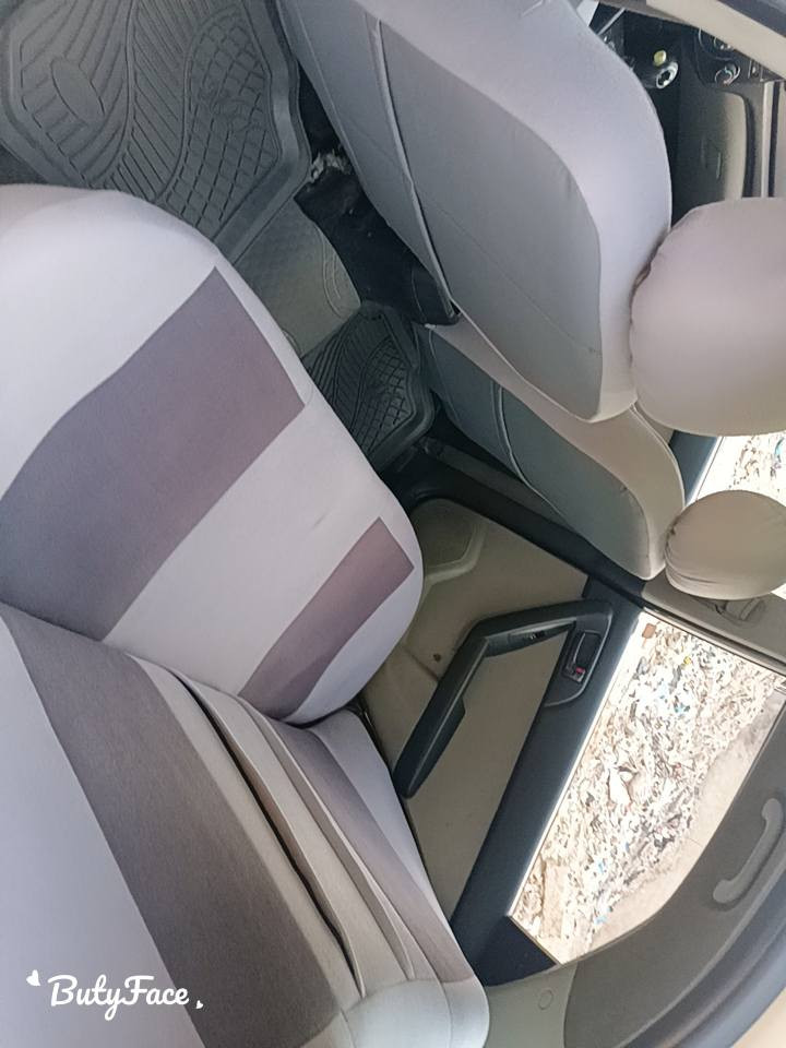 سلام عليكم كيه سيراتو 2013 خليجي
مكينه 1600 جديده حداديه جديده تخم تاير ستوني شاده شاشه كامره موصفاته نص فول 
رقم نجف مداور ثاني يوم سياره حلوه      ومال جنايه بل عافيه علئ يخذه  سعر نقد 84 قفل و تنباع قصد مقدمه 50 و سعر كلي 100 قفل 
بيه 3 قطع صبغ  +ضربه جملغ خلفي الي ريد يستفسر اكثر رسلني دزله فديو توضيحي مكاني نجف  ***********
