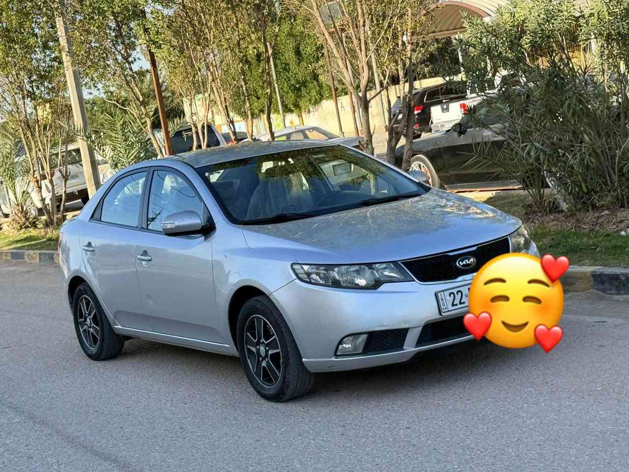 السلام عليكم 
كيا سيراتو 2010خليجي
كير و مكينه مامفتوحه شرط  السياره كفاله 
تخم تاير جديد
شاشه  داخل بيجي
رقم اربيل الجديد 
سياره نضيفه وخير من الله
مكاني النجف
رقمي للستفسار ***********
السعر112وبيها مجال النجف, العراق
