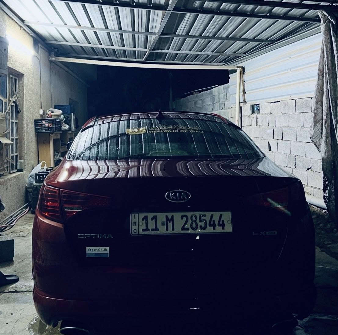 كيا اوبتما للبيع محرك 2400 GDI السياره نضيفه وكامله من كلشي محرك كير شرط بحاله الوكاله تبريد يحتاج كمبريسر وينزل من سعرها ورقه اله السياره نضيفه تخم تاير جديد صدر امامي خلفي جديد ضررها جامرلق جهت السكن واكو جراد جهت السكن ايضاً جوا الجام كدر شبر عله طول البابين بس عداهم السياره حيل نضيفه السعر 110 رقمي*********** وبيها مجال قليل ♥️.
