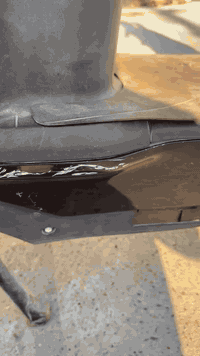 سلام عليكم للبيع دراجة  ام عيون شحن سرعته 100 حقيقي دراجه بيهه فقط هاي الشخوط الي موظحه بطارياتهه 6 وياهه شاحنه وترجع ع البك ليورة وبيه ديجل داخلي ب الكفر وصندوكهه جبير أخذته ب 950 قبل شهرين وهسه رايدهه ب 750 وبيه مجال مكاني بغداد مدينة الصدر رقمي ***********
