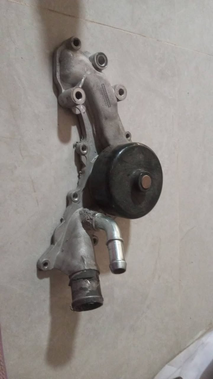 سلام عليكم براد هوه وضفيره مال تفصيخ فاتحه من مكينه شرط سعره 50 الف واتر بم جديد مشدود يوم واحد شرط سعره 40الف مكان ناصريه رقم ***********
