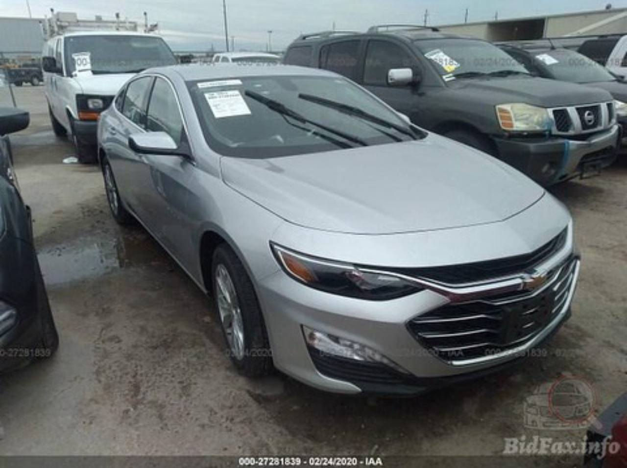 تحية طيبة بيع او مراوس بأقل ماليبو LT موديل 2020 حادثها جانبي خفيف تبديل ابواب فقط بدون دواخل بچم كبس سيارة نظيفة جدا وجاهزة من كلشي گير محرك تبريد كلشي تمام مكاني نجف حي الجامعة سعرها 118 
يرحم والديك اذا مو شراي لتكسر بالسعر اكو حتى ب80 رقمي *********** النجف, العراق
