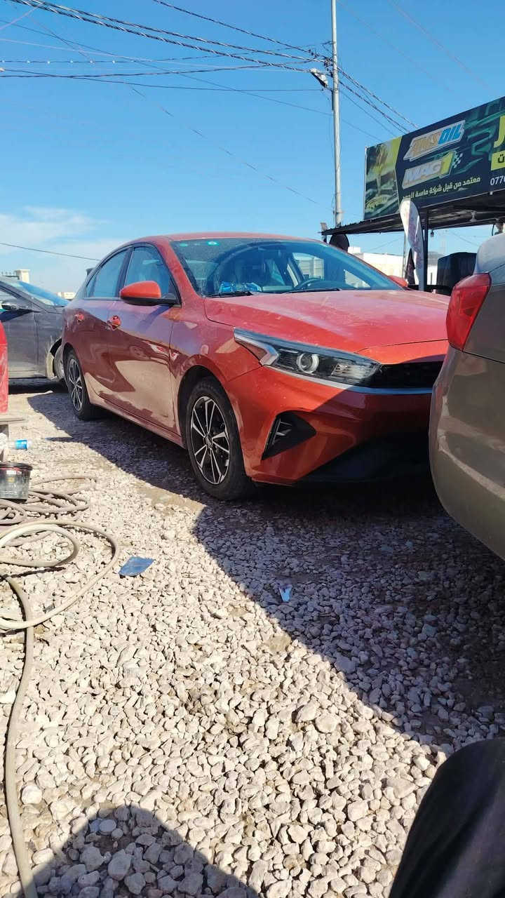 سلام عليكم ‏
كيا فورتيَ 2023وارد امريكي 🇺🇸 فئة (LX)ضرر واضح البنيد +جاملخ الأيمن صبغ 
محرك كير كلشي كفاله عدا الحادث المذكور☝️
(( ابيع على الفحص وين يعجبك افحص 👍))
رقم ( مثنئ) جديد 

محرك 2000 Doch دوش
رادارات جانبيه تحديد النقطه العمياء ⚠️
رادار خلفي تنبيه عند الرجوع‼️
رادار امامي ❗️❌
تحديد مسار/ سياقه ذاتيه 
اوتو بريك /توقف ذاتي عند الاقتراب ⛔️
اشاره بل مرايه 💡
كامره دوراه 📷
شاشه كبيره تدعم 📲Android Auto/car play
خرائط Gps 📌
فول تحكمات ستيرن 
3 انظمة قياده Sport/Normal/Smart
كروز مثبت سرعه 
ويل كب كروم 
حساس اطارات 
شاشة ظبط واعطال بل دشبول 
منافذ Usp/ Aux/ 12V
4 دسك/ مانع انزلاق/Abs
السياره جديده وجاهزه بدون اي نقص للبيع رايدها (145) العنوان السماوه رقم الموبايل ***********
مكلف بالنشر
