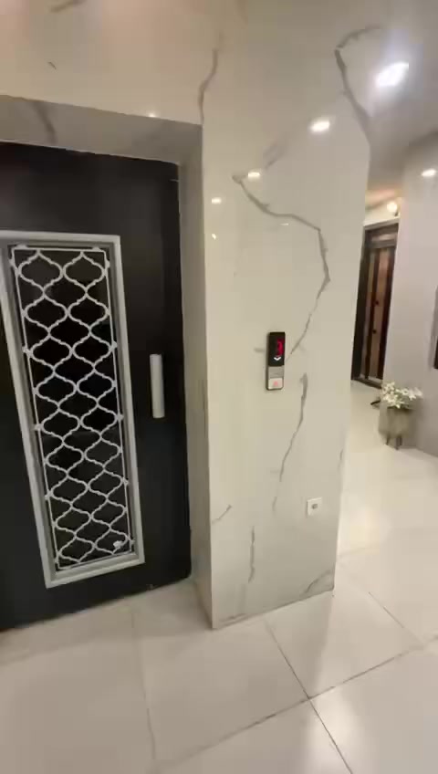 شقة للبيع بالاعضمية المشاتل  واتساب. ‭0750 612 1552‬
