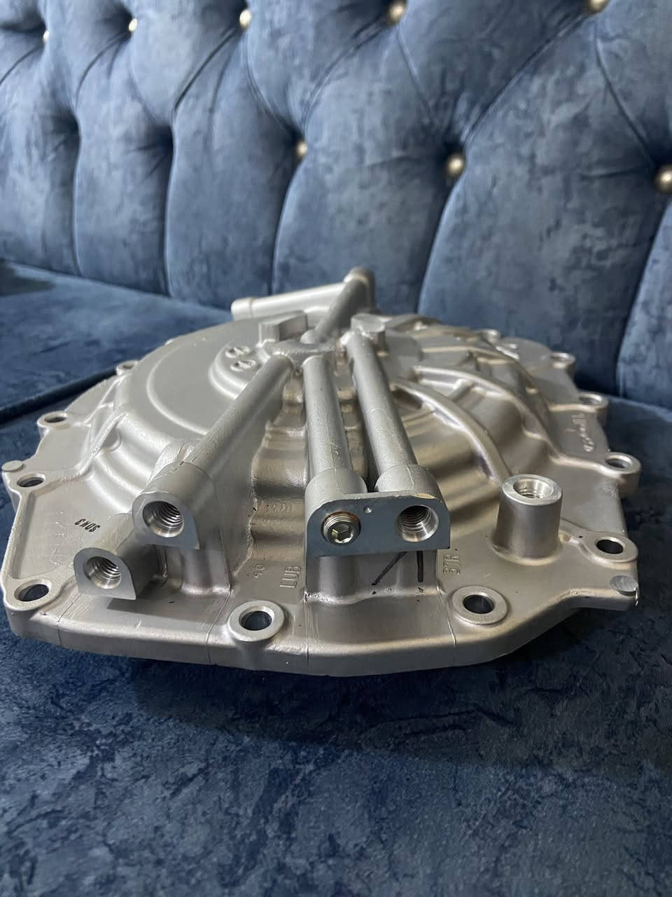 ما اعرفه شنو انطيني بس سعر وبالعافيه عليك كلشي موضح بالصور جديد لوك ***********
