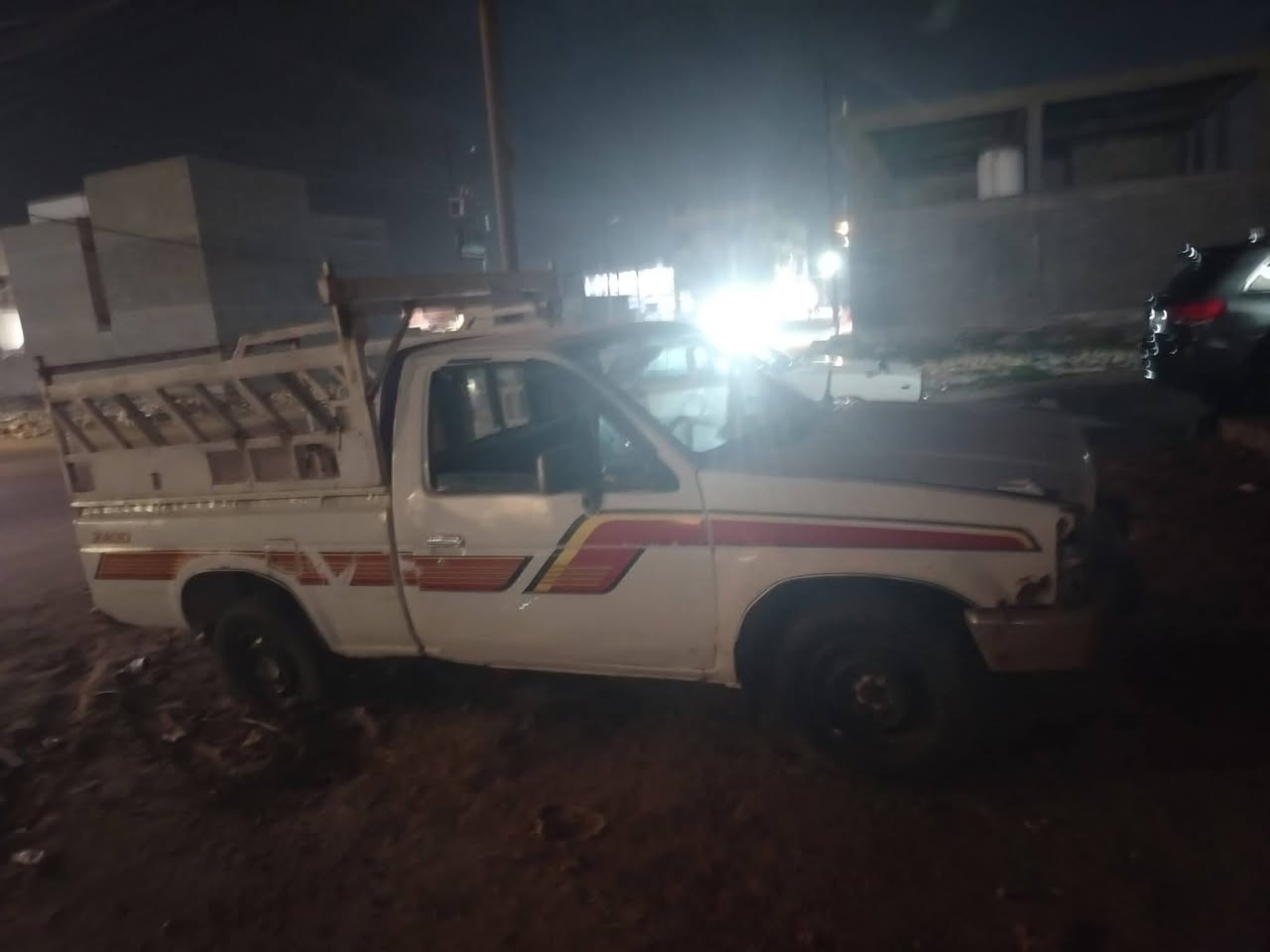 البيع بيكم نيسان مديل 91السيار جديد وجهاز محرك  جديد رقم واسط يسكن العزيزيه مابيه لي نقص السعر 25ورق وبيه مجال مستعجل عل بيعته تحويل ثاني يوم ***********
