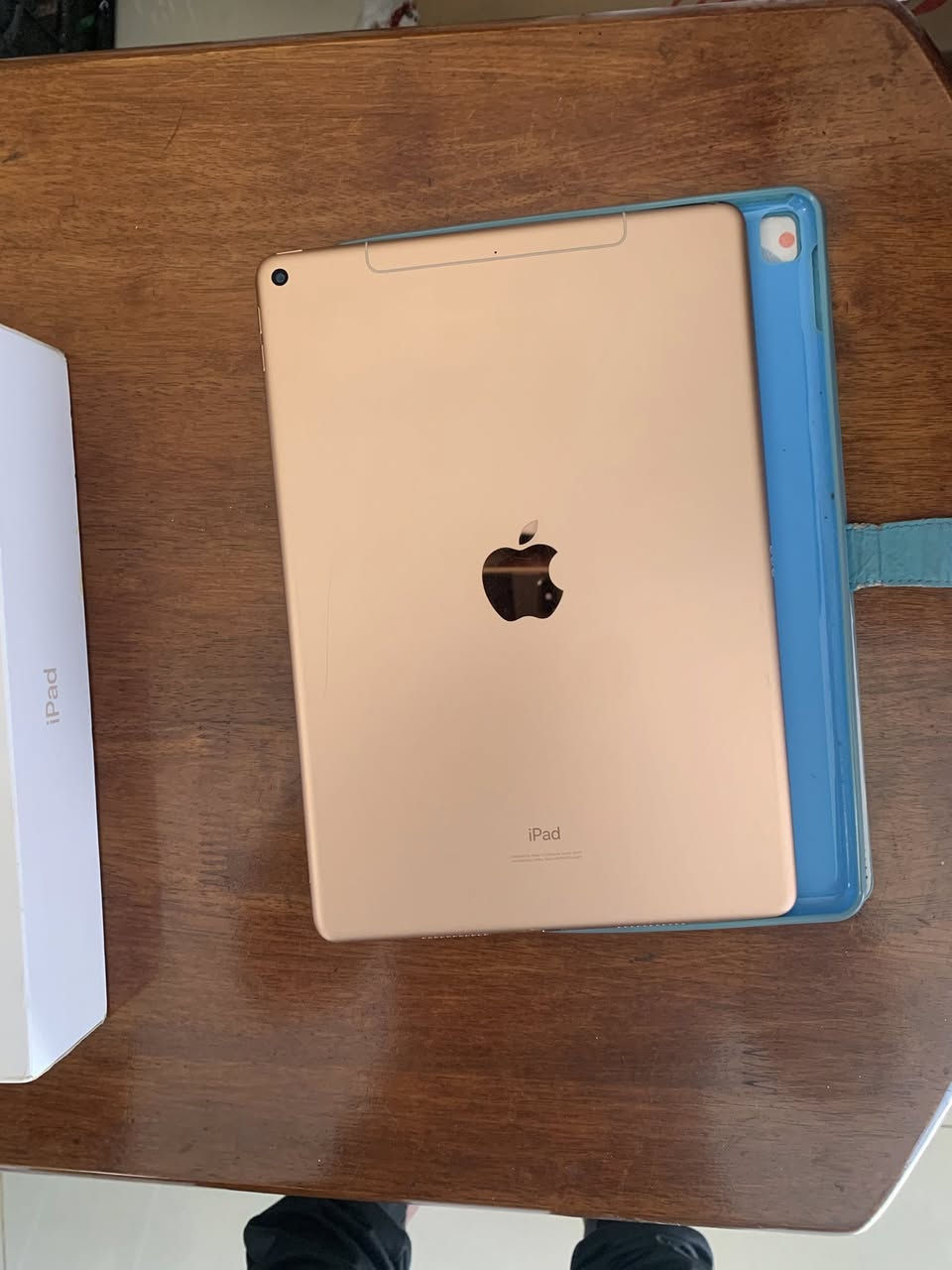 السلام عليكم 

ايباد air 3 بطاريه 83 ..ذاكره 64  نضيف جداً ومداخل صيانه 
مع كفر وكارتون … تحديث iOS 26 ويدعم سيمكارت

السعر 200 نهايته بغداد الدوره *********** او اتساب
