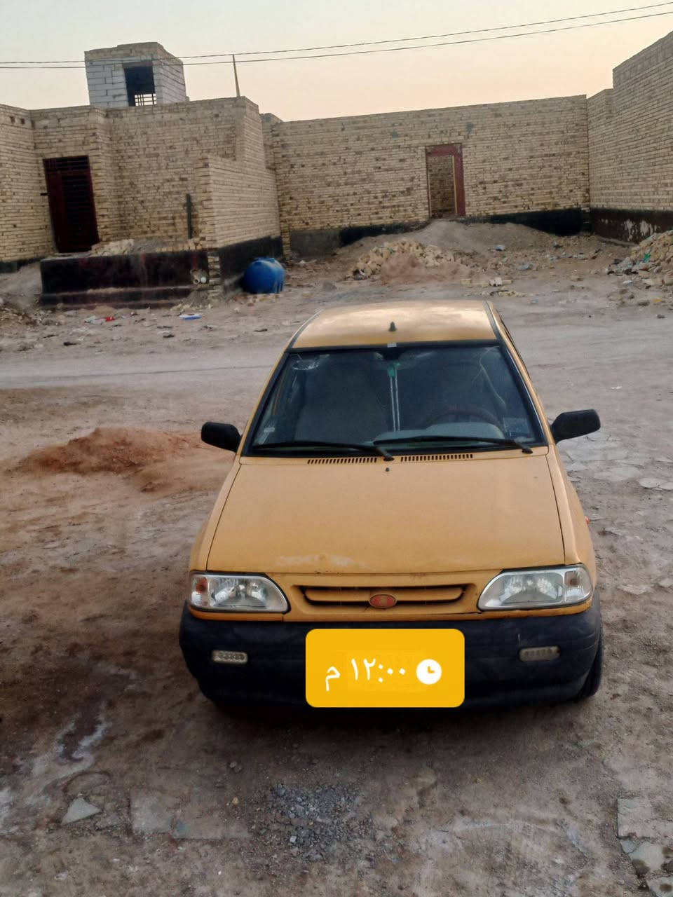 سايبه للبيع موديل ١١ سنويه صاقطه وهيئه عليه ٢٥ مكينه وكير جديد السيارة كامله مكمله  *********** العنوان الديوانيه السدير حي الزهراء
