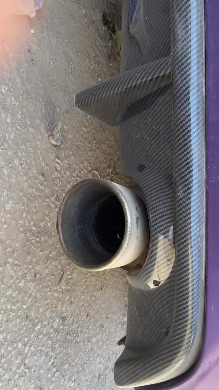 دبات جارجر يوكن وصوتهن واضح بالفيديو
وسطيات رياضي موبر 
وسطيات عريض موبر
اكس بايب
كواتم زوج موبر
كلاصات حار بارد 
قبق مكينه هيمي 
قيم واخذ
***********
