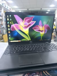ديل Latitude 5500 • Core i7 الجيل الثامن • مستعمل 98%