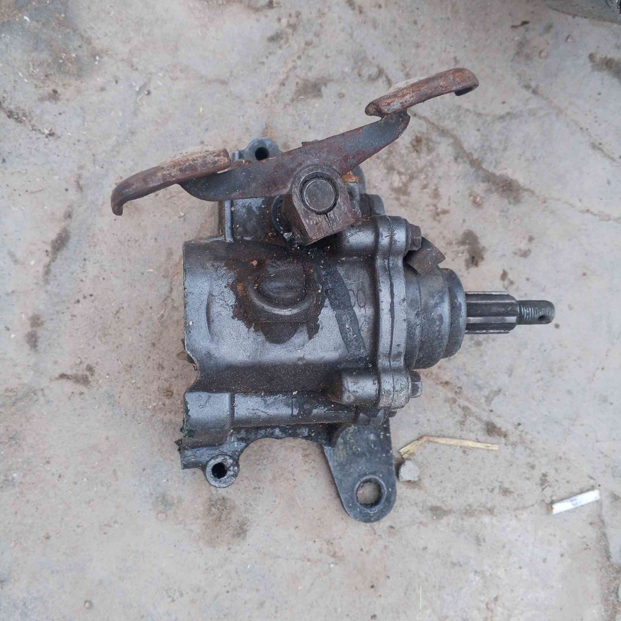 سلام عليكم اكسن او مكينه او كير للبيع كلهن شغالات او نضيفات سعر خاص او انا بخدمه الشراي ***********
