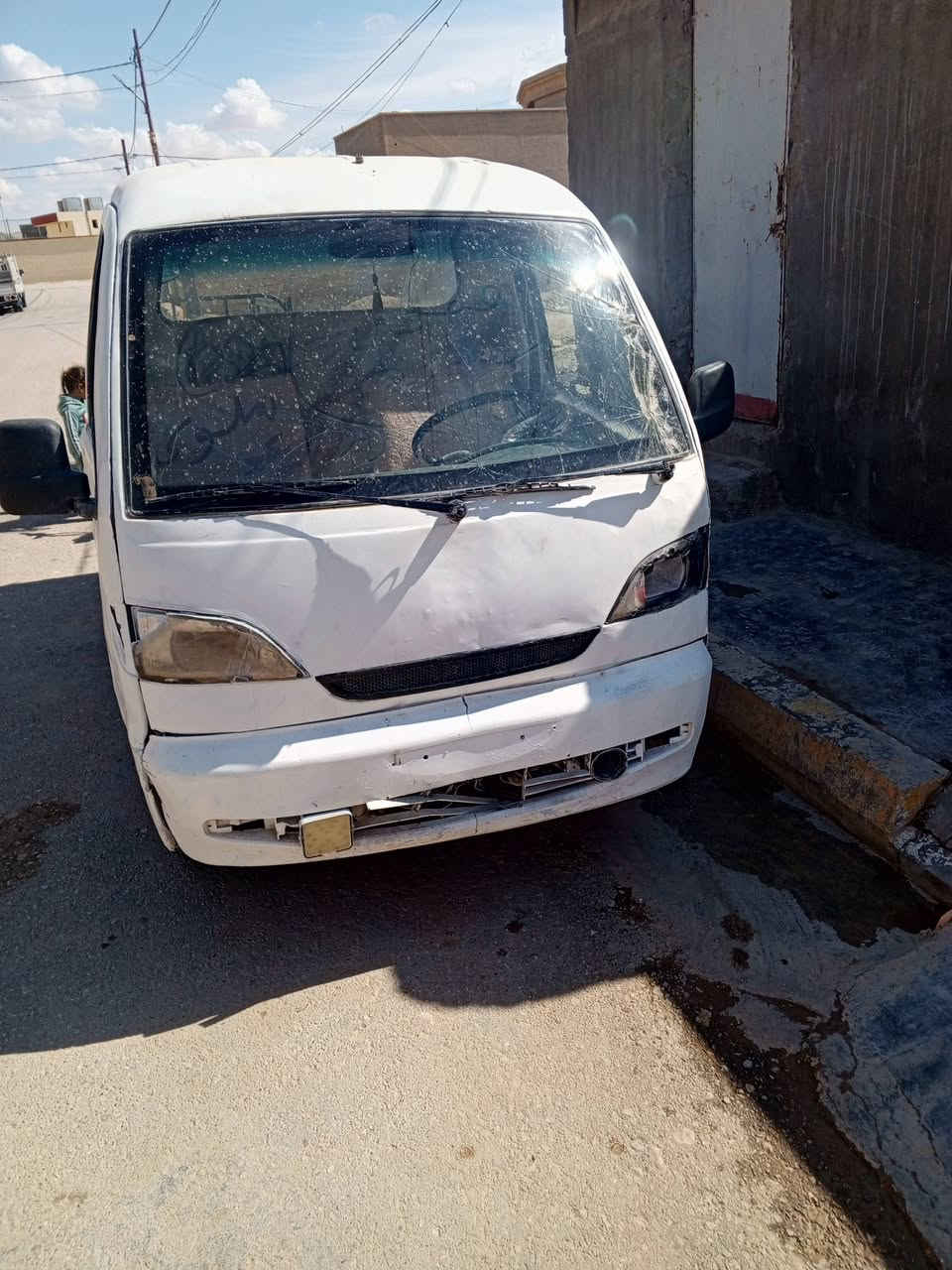 السلام عليكم عموشه للبيع ما ناقصها بس تجفيته شغاله ما بيها شيء بس تجفيت يعوزهاي


**إذا كنت صاحب هذا الإعلان وتريد حذفه لأي سبب، رجاءا أرسل رسالة إلى الدعم الفني**