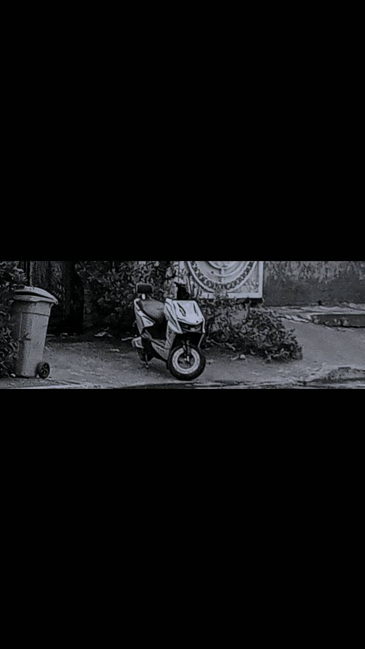 دراجة سكنس جبلي شحن دراجة عليهة الاعتماد تاخذها وراسك بارد سعره750وبيهة مجال بس نقصهة كفرات جانبية لان انكسر واحد وذبيتهن  مكاني بغداد جسر ديالى