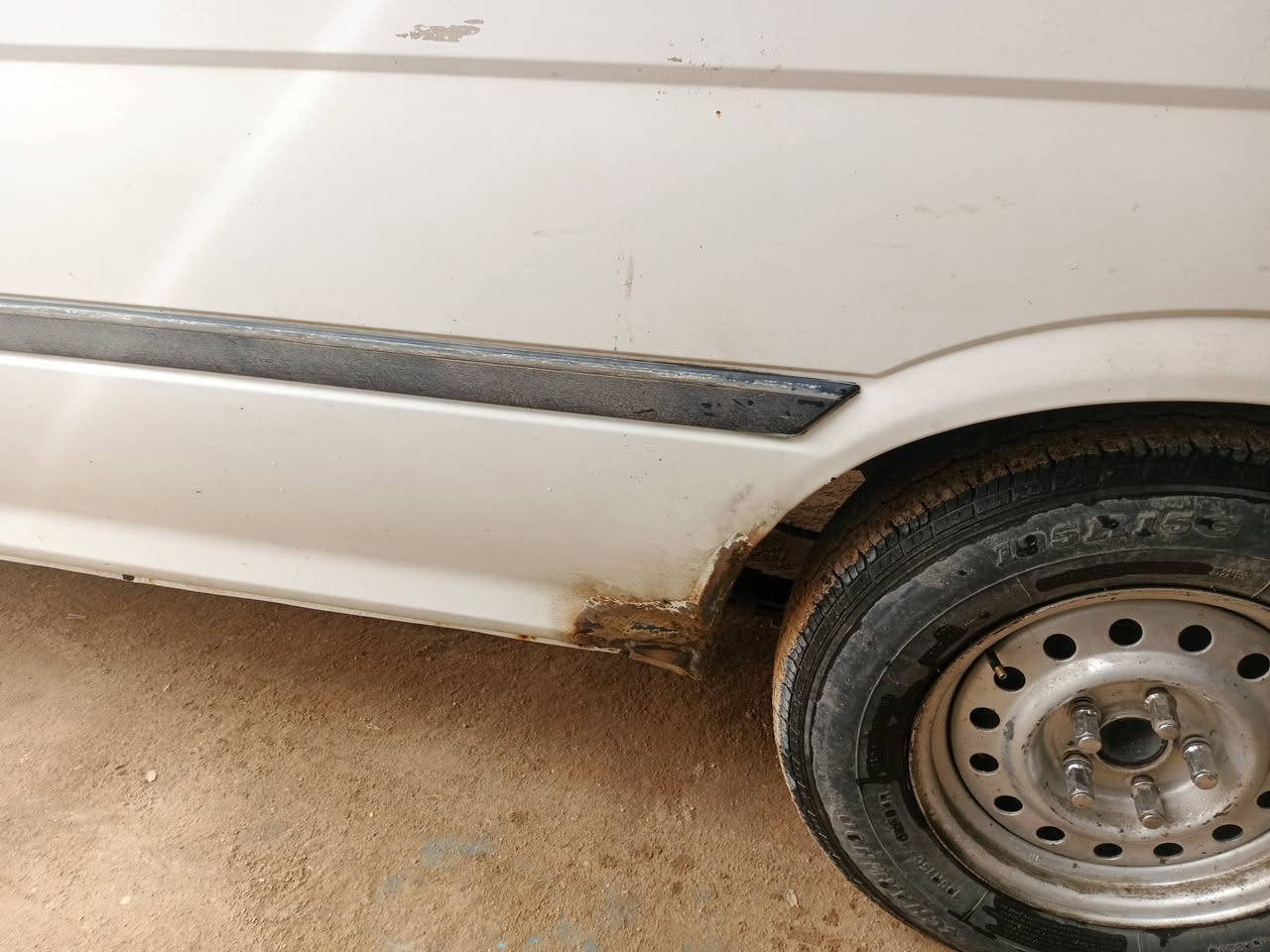 تم تلحيض ورش الرباعه فتون ويليس وتشميع لسياره كلهه عنواني كربلاء
لشارع لفاصل بين التحدي الجاهز
***********.علي الصباغ
