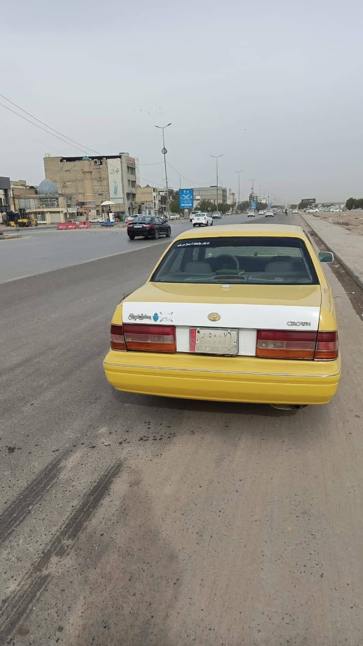 سلام عليكم راس ثور تكم مديل 2000 رقم بصره شرط المداور كصه قماره كير ومحرك حداديه كفاله مكينه 3000منضومه غاز خطه كربله نجف تخم تاير  السياره فول دركه شاهينه سعره68 وبيه مجال مكان السياره نجف***********
